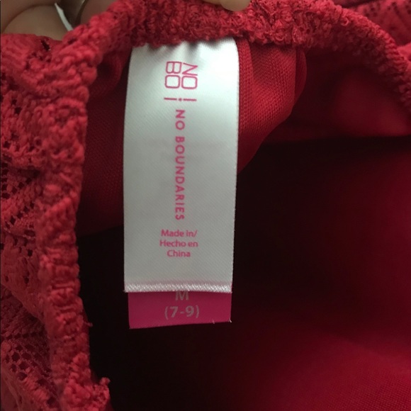 No Boundaries Size Medium 7/8 Red Spaghetti adjustable Strap Bra Cup Lace Dress - Picture 4 of 5